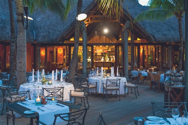 Dinarobin Golf & Spa restaurace | Dinarobin Beachcomber Golf Resort & Spa