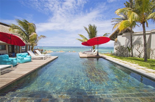 C Mauritius bazén | C Mauritius Resort