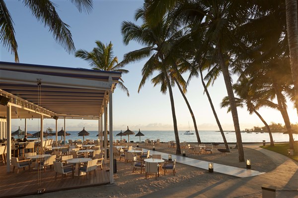 Constance Belle Mare restaurace na pláži | Constance Belle Mare Plage Resort