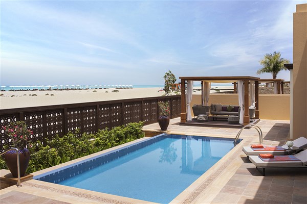 Saadiyat Rotana Resort & Villas soukromý bazén u soukromé vily | Saadiyat Rotana Resort & Villas