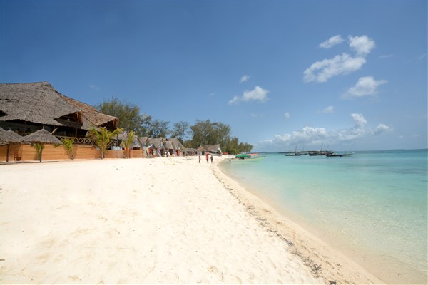 Písečná pláž a moře. | Sansi Kendwa Beach Resort