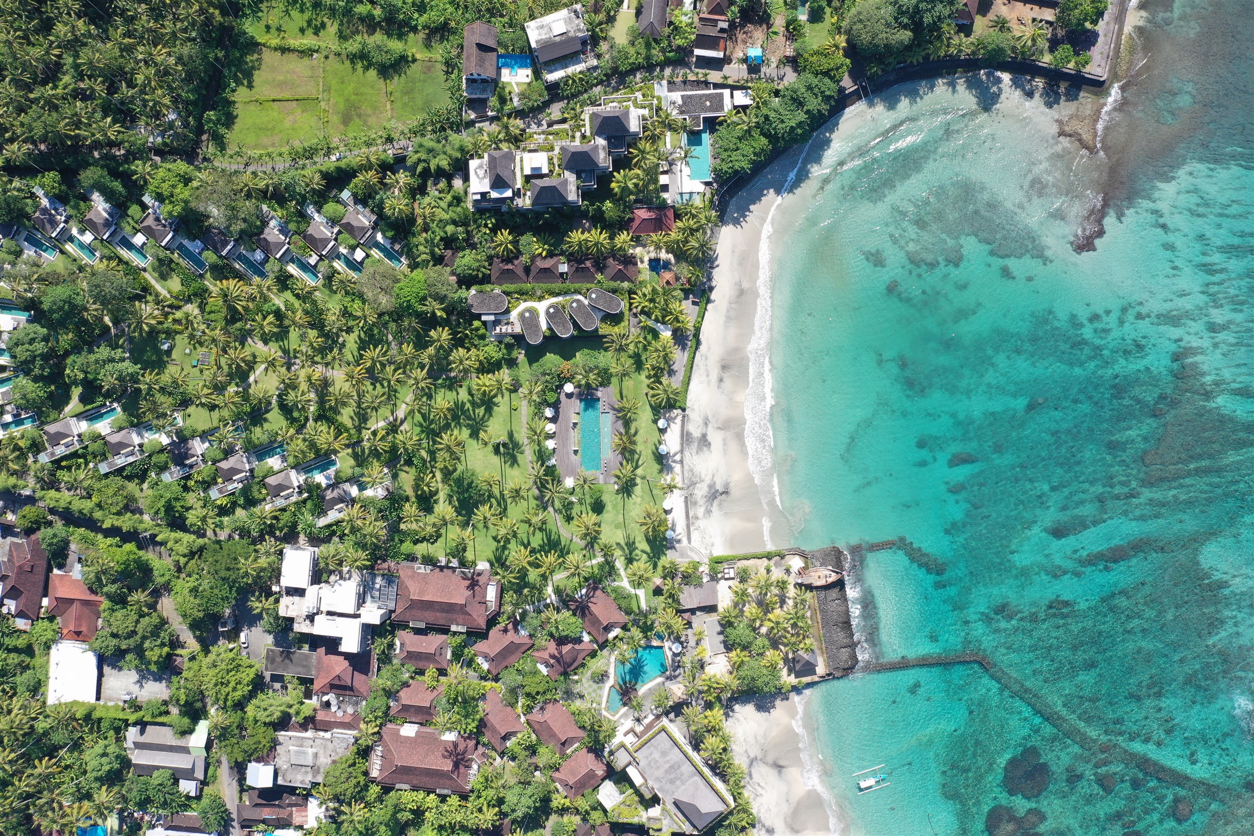 Candi Beach Resort & Spa