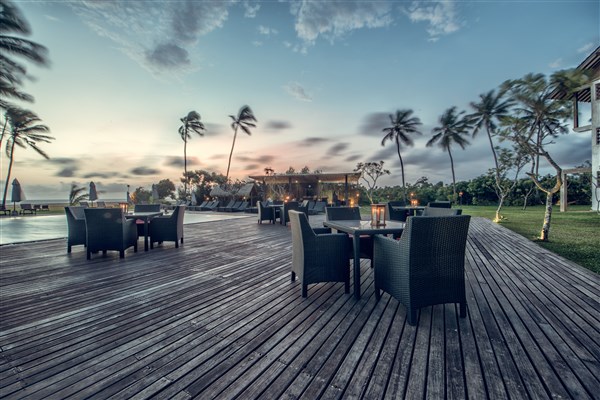 Posezení u baru | Suriya Resort & Spa