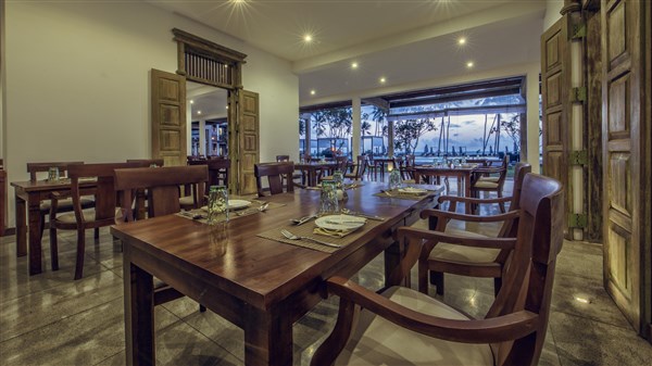 Restaurace | Suriya Resort & Spa