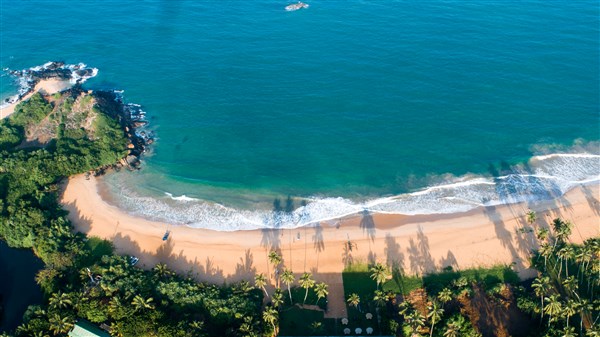 Hotelová pláž ze shora | Shinagawa Beach Hotel