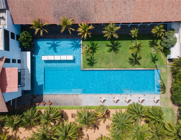 Pohled na bazén ze shora | Jetwing Blue