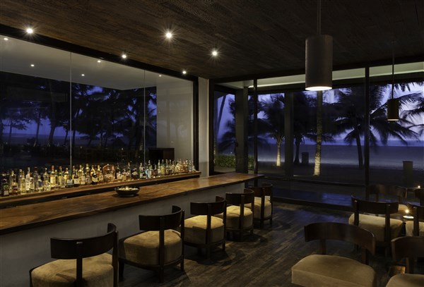 Bar večer | Jetwing Blue