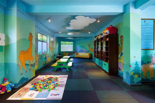 Dětský klub uvnitř | Araliya Beach Resort